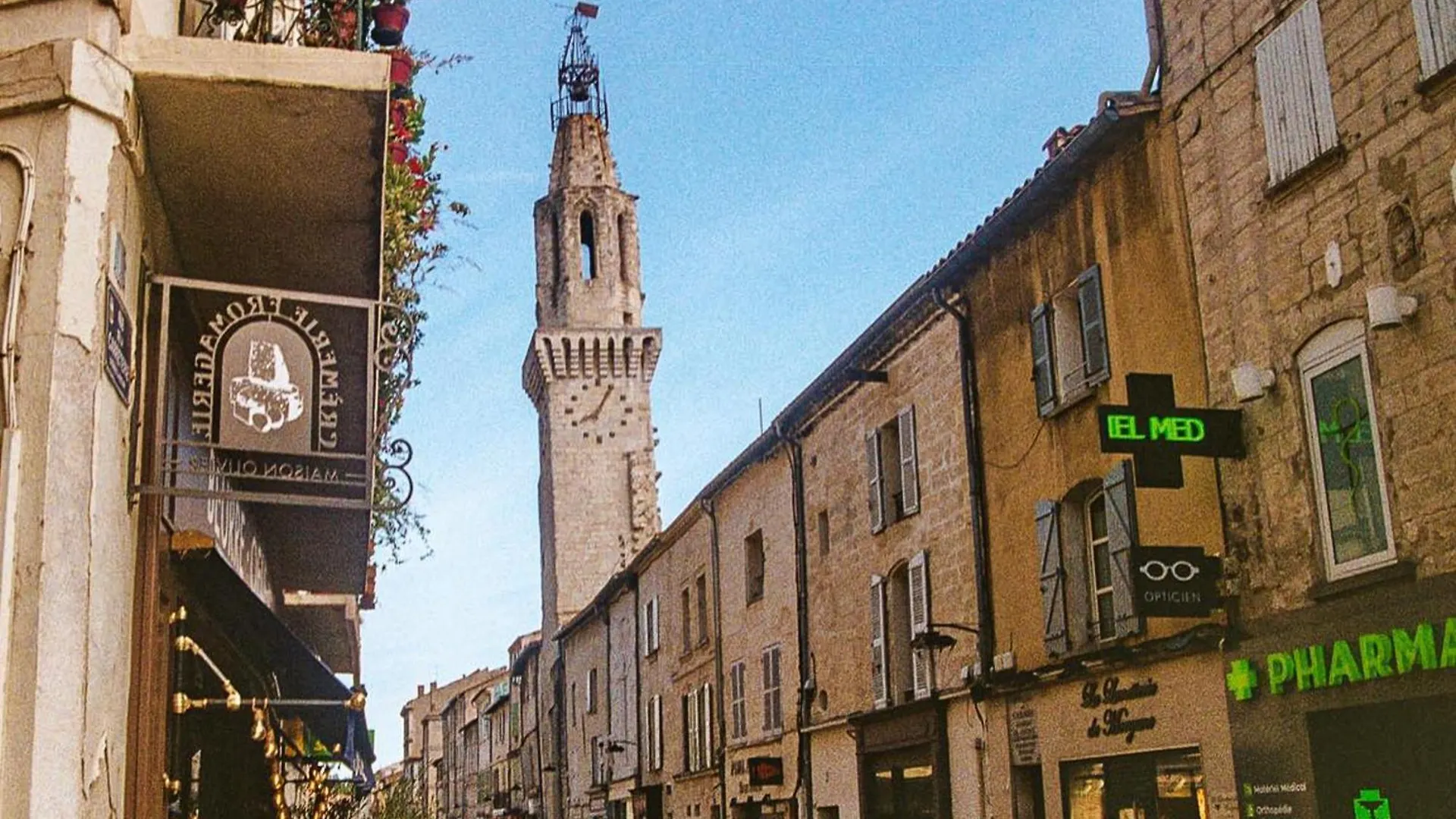 Les Appartements Du Clocher Avignon