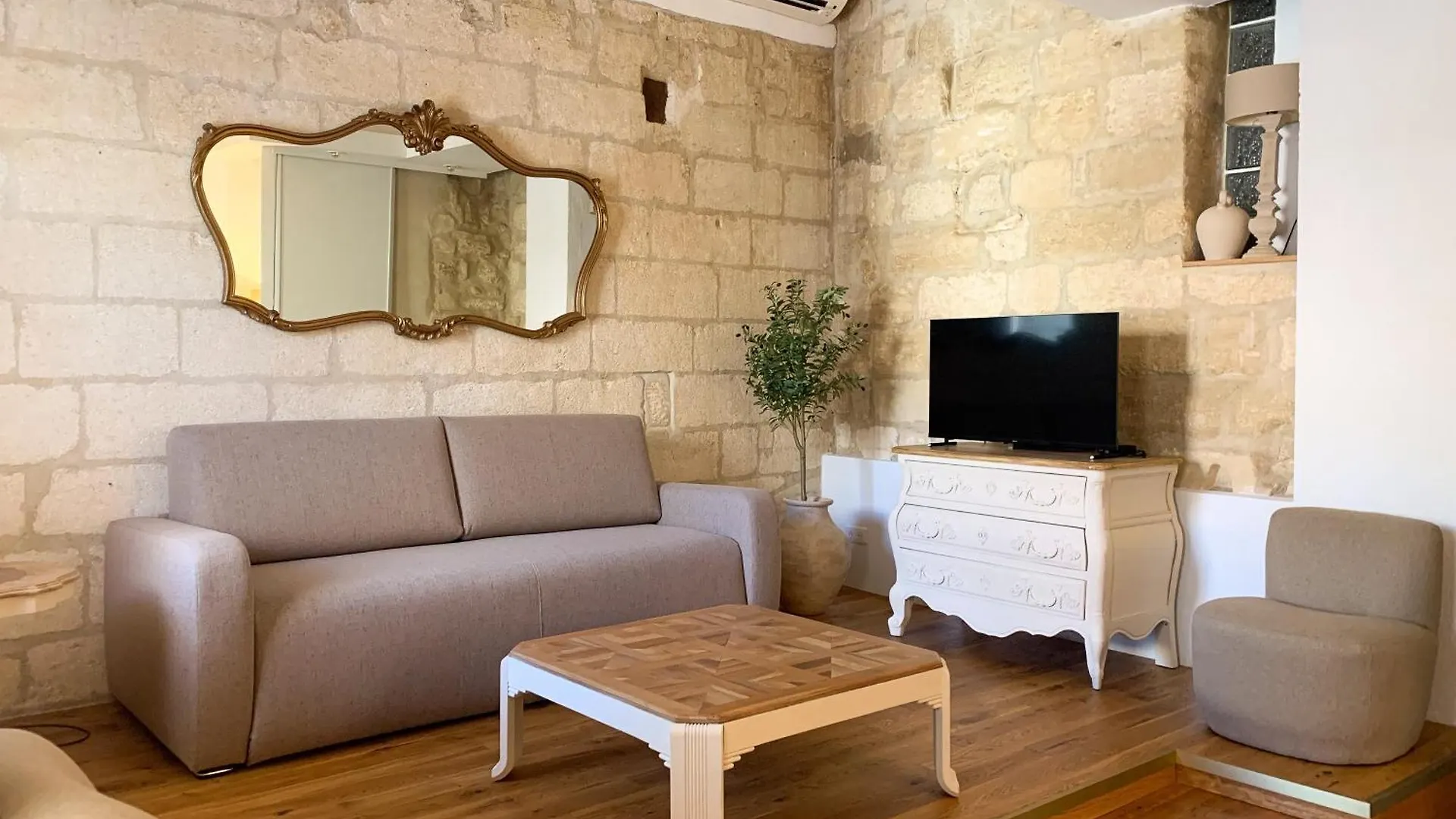 Les Appartements Du Clocher Avignon